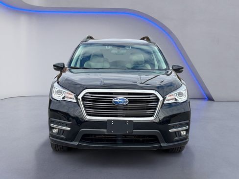Used 2022 Subaru Ascent Limited image 3