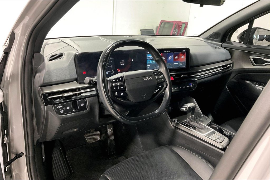 Used 2026 Kia Sportage X-Line w/ X-Line Premium Package AWD/4WD image 16