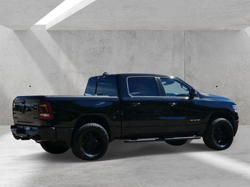 Used 2023 RAM 1500 Laramie AWD/4WD image 3