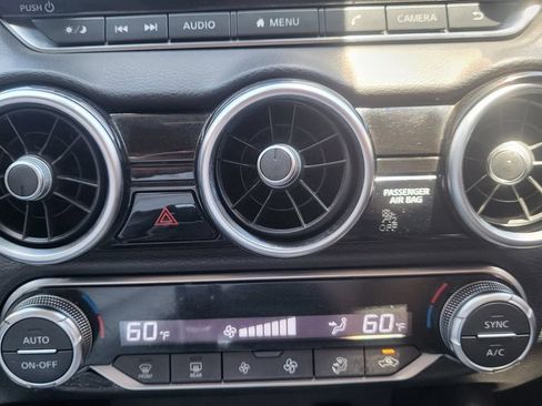 Used 2020 Nissan Sentra SV w/ Electronics Package FWD image 35