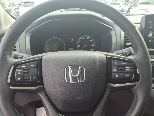Used 2025 Honda Odyssey Elite image 20