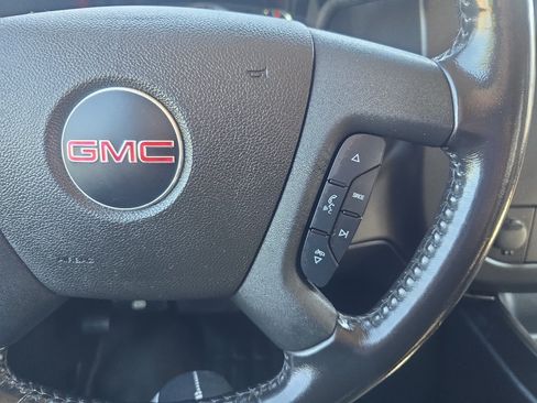 Used 2023 GMC Savana 3500 LS RWD image 23