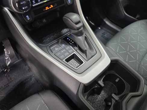 Certified 2024 Toyota RAV4 XLE AWD/4WD image 22