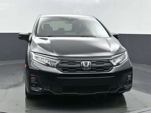 Certified 2026 Honda Odyssey EX-L image 4