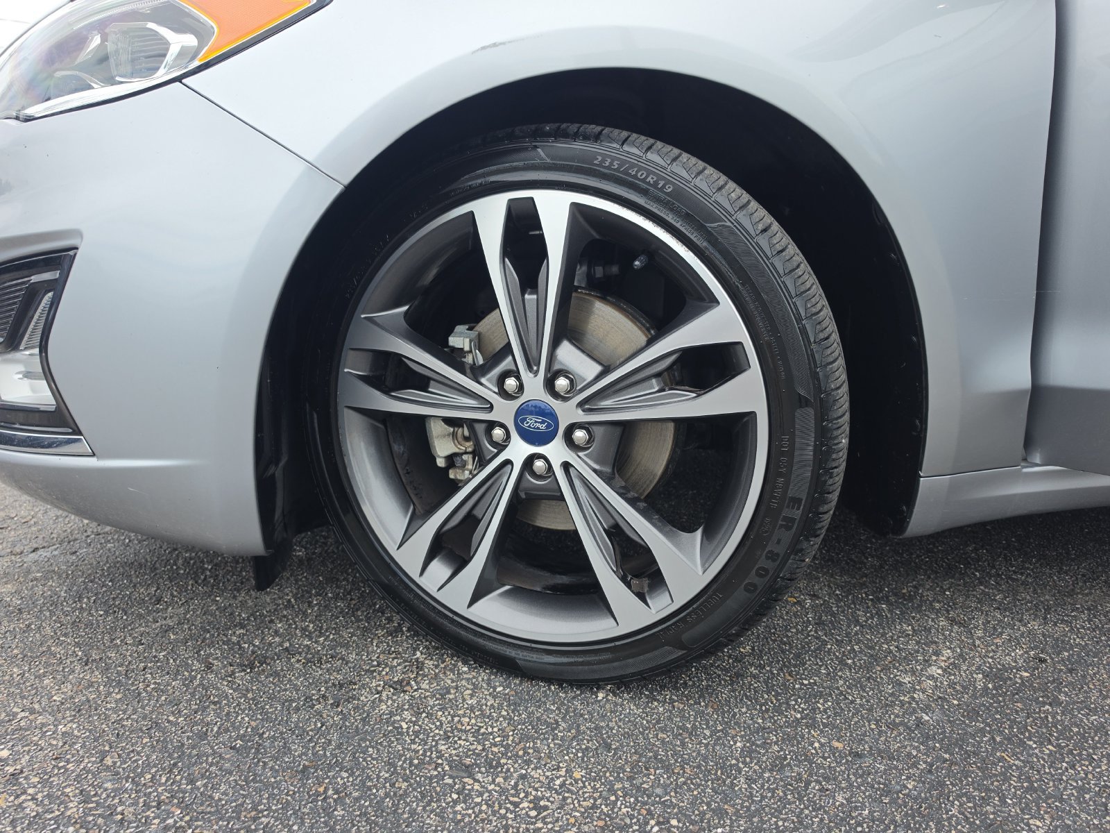 Used 2020 Ford Fusion Titanium AWD/4WD image 29