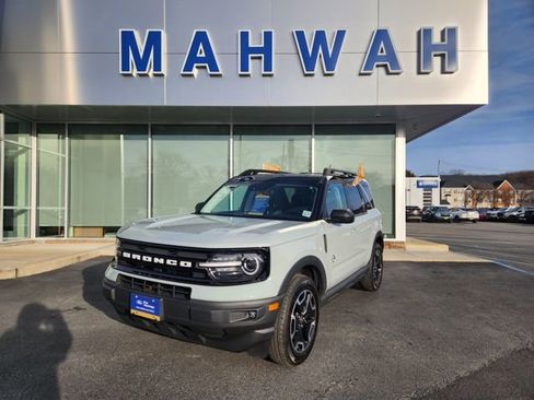 Certified 2022 Ford Bronco Sport Outer Banks image 2