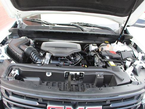 Used 2021 GMC Acadia SLT w/ Elevation Edition AWD/4WD image 36