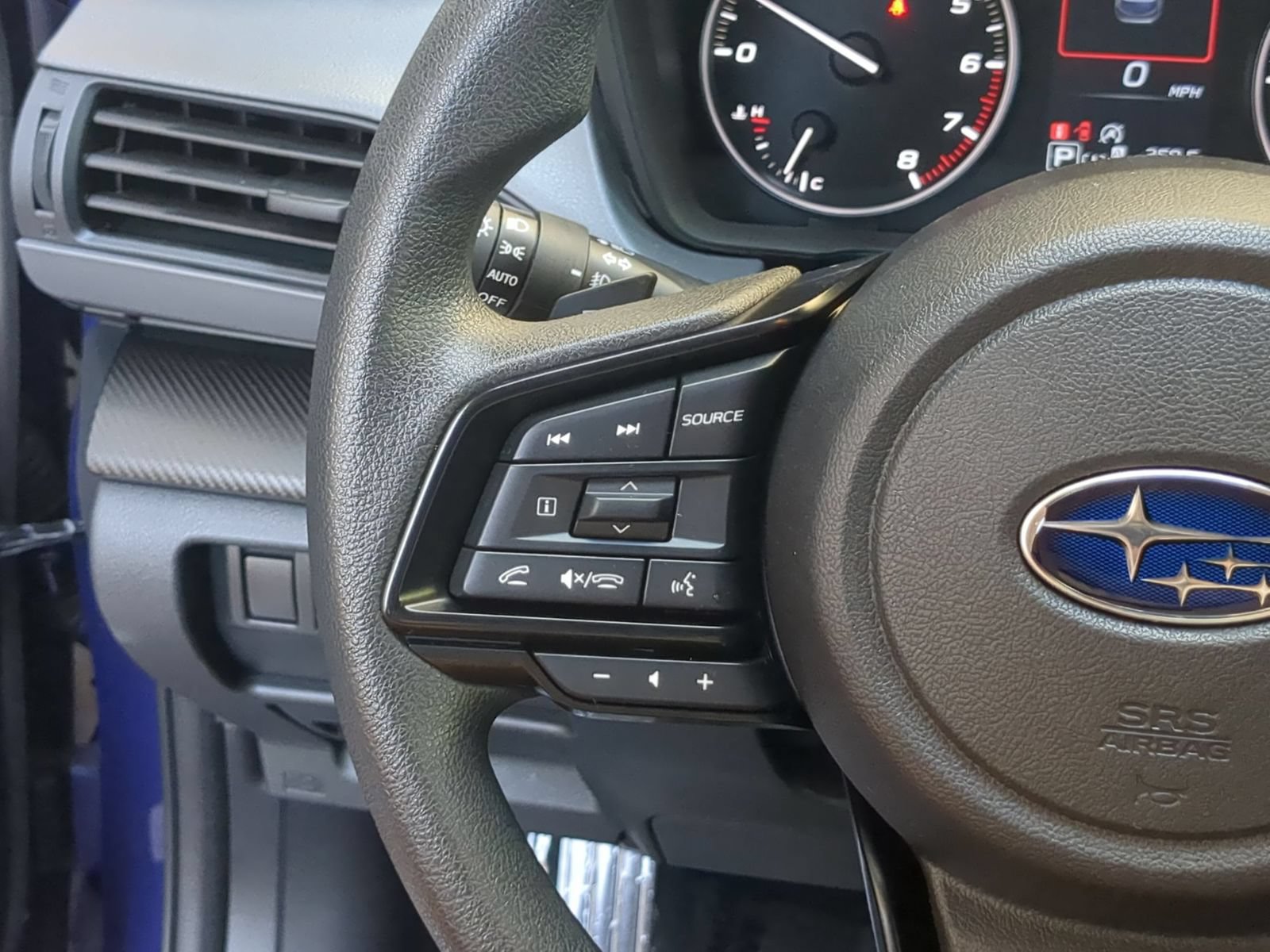 Certified 2025 Subaru Crosstrek 2.5i Premium AWD/4WD image 16