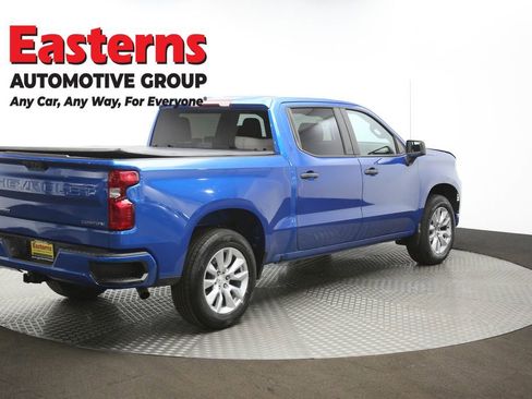 Used 2022 Chevrolet Silverado 1500 Custom image 40