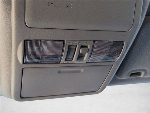 Used 2019 Nissan Frontier PRO-4X AWD/4WD image 22