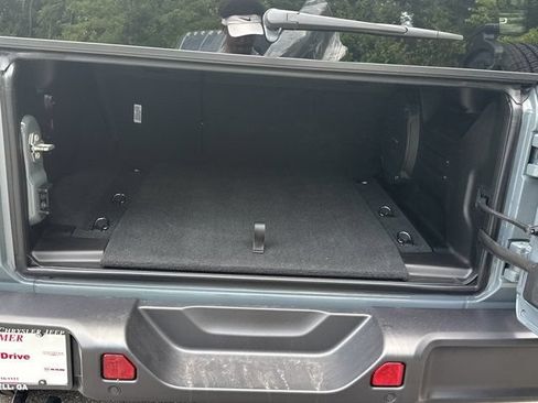 New 2026 Jeep Wrangler Unlimited Sahara AWD/4WD image 18