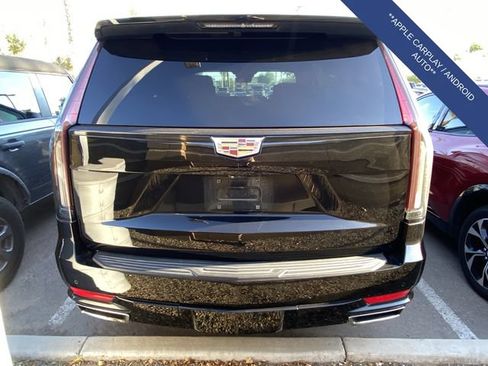 Used 2024 Cadillac Escalade Premium Luxury w/ Performance Package AWD/4WD image 3
