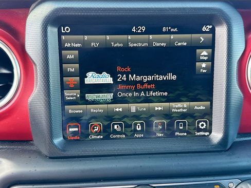 Used 2021 Jeep Wrangler Unlimited Rubicon image 16