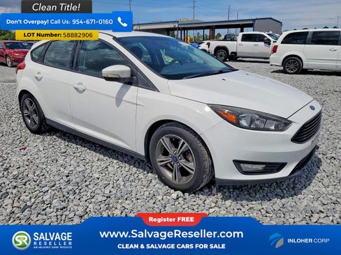 Used 2016 Ford Focus SE FWD image 5