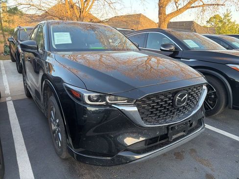 Used 2025 MAZDA CX-5 AWD 2.5 S w/ Preferred Package image 2