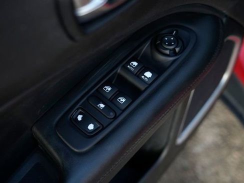 Used 2020 Jeep Compass Latitude AWD/4WD image 24