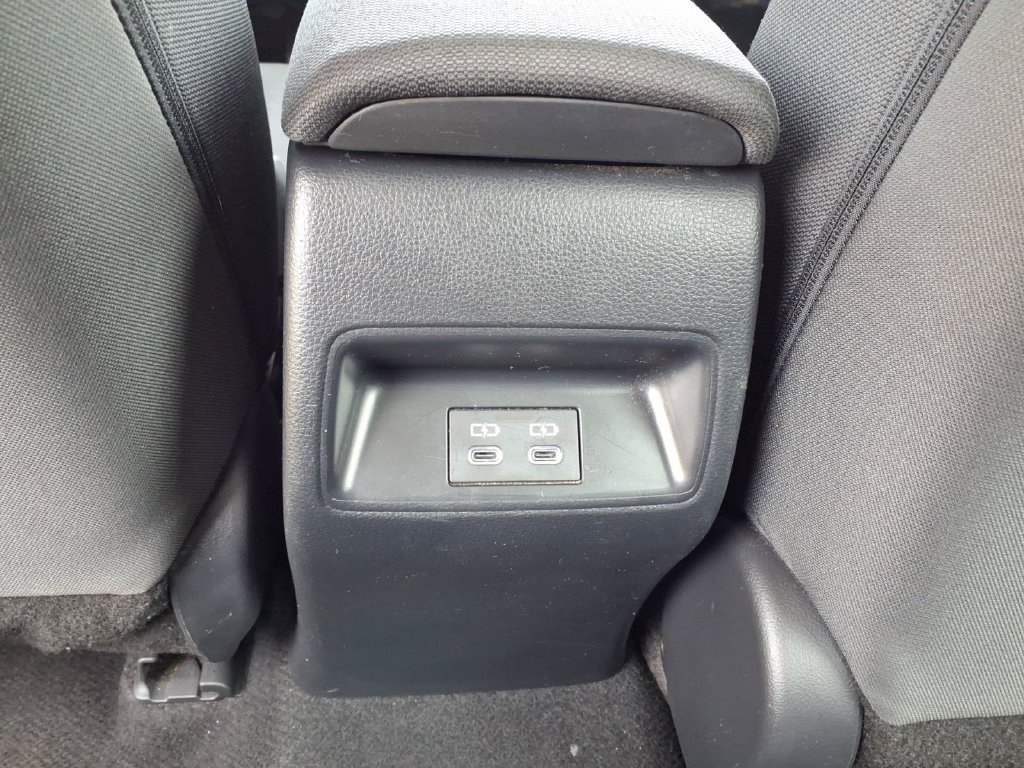 Used 2024 Toyota Corolla LE FWD image 21