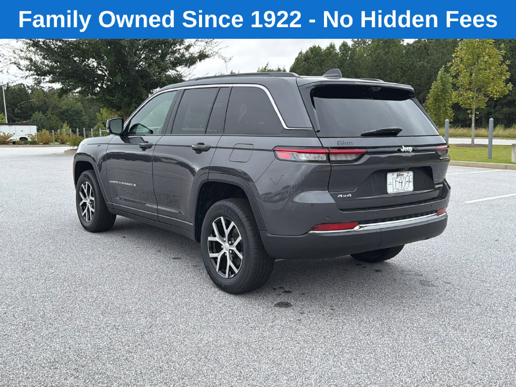 Used 2025 Jeep Grand Cherokee Limited w/ Luxury Tech Group II AWD/4WD image 5