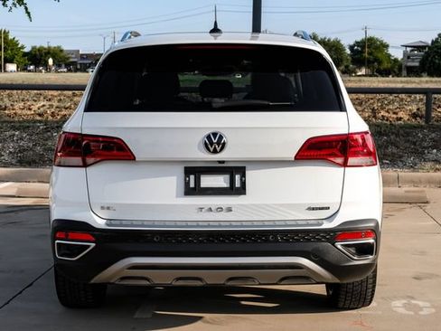 Used 2022 Volkswagen Taos SEL AWD/4WD image 11