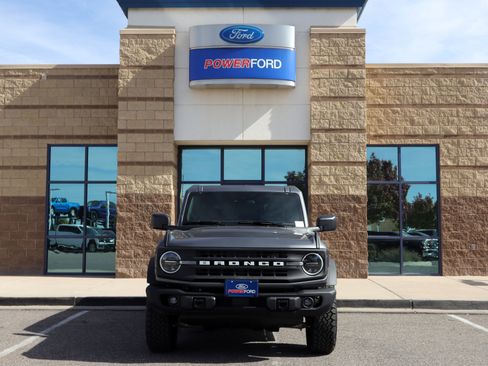 New 2025 Ford Bronco Big Bend w/ Black Diamond Package image 3