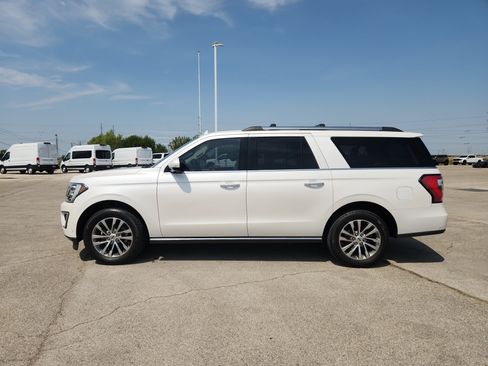 Used 2018 Ford Expedition Max Limited w/ Equipment Group 301A RWD image 4