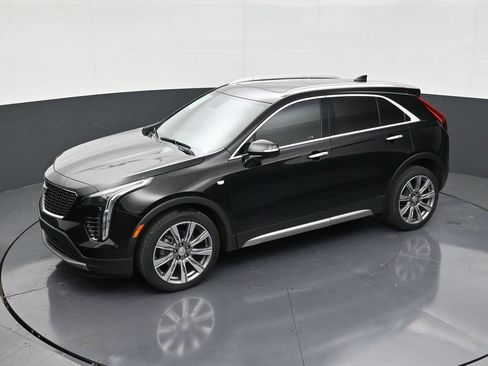 Certified 2023 Cadillac XT4 Premium Luxury FWD image 13