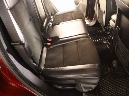 Used 2020 Jeep Grand Cherokee Altitude image 15