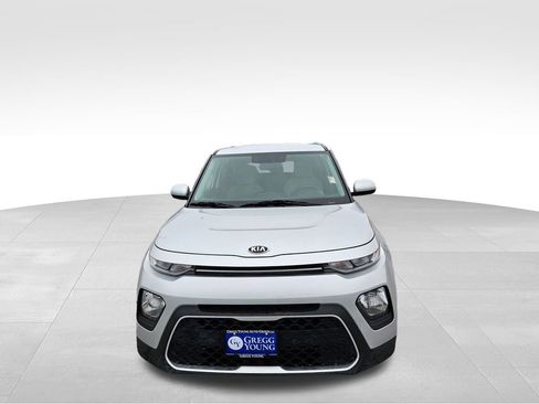 Used 2020 Kia Soul LX image 3