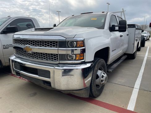 Used 2019 Chevrolet Silverado 3500 W/T image 1