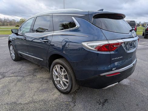 Used 2023 Buick Enclave Essence w/ Experience Buick Package image 6
