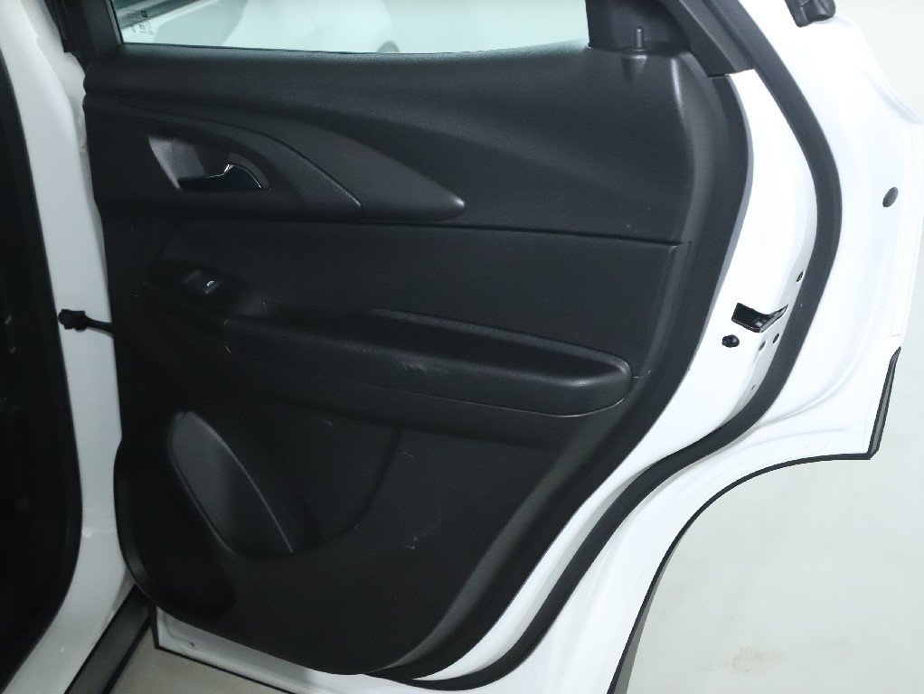 Used 2023 Chevrolet TrailBlazer LS FWD image 30