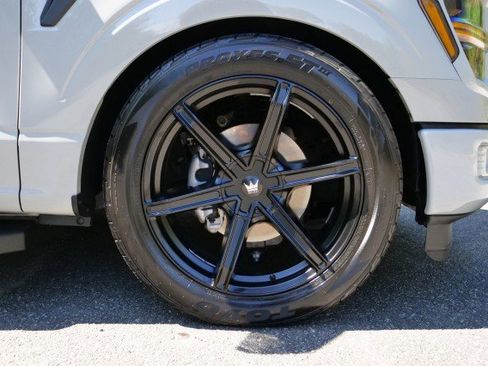 Used 2024 Ford F150 STX w/ Equipment Group 201A FX4 AWD/4WD image 9