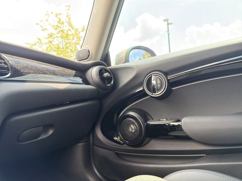 Certified 2023 MINI Cooper S FWD image 20