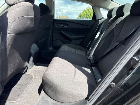 Used 2023 Honda Accord LX image 9