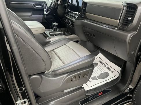 Used 2023 Chevrolet Silverado 1500 ZR2 image 58