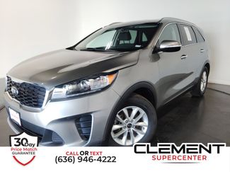 Used 2019 Kia Sorento LX w/ LX Convenience Package image 1