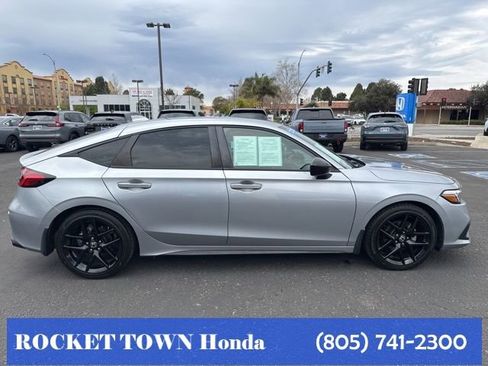 Used 2023 Honda Civic Sport image 7