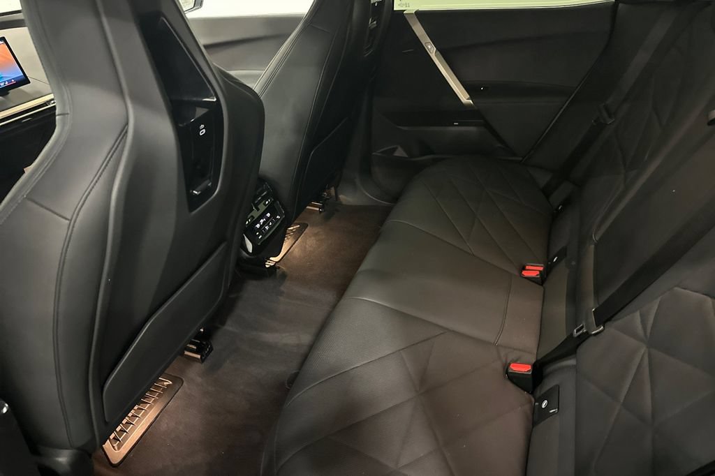 Certified 2024 BMW iX xDrive50 w/ Sport Package AWD/4WD image 13