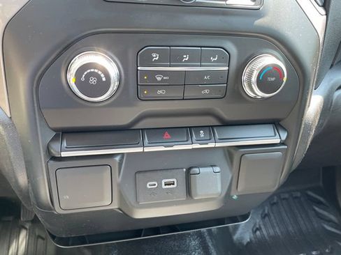 Used 2022 GMC Sierra 2500 Pro AWD/4WD image 24