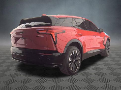 Used 2024 Chevrolet Blazer EV RS AWD/4WD image 2