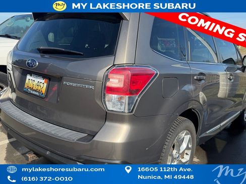 Used 2018 Subaru Forester 2.5i Touring image 17