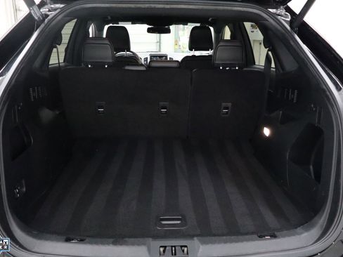 Certified 2022 Ford Edge ST-Line image 26