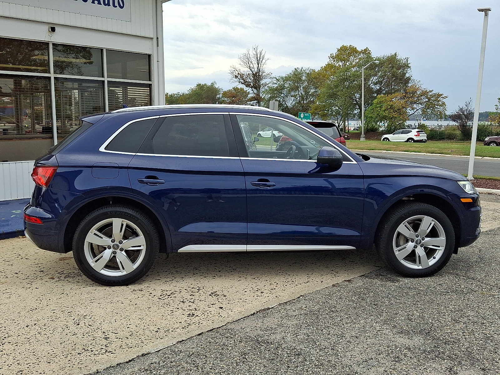 Used 2018 Audi Q5 2.0T Premium Plus AWD/4WD image 7