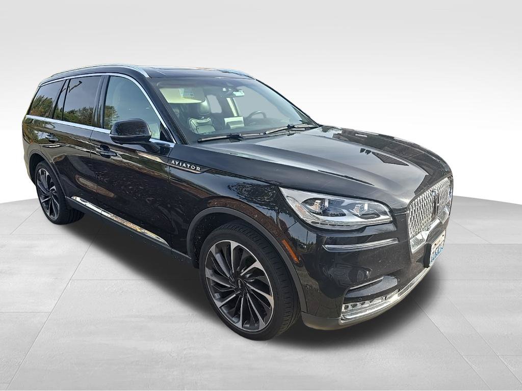 Used 2020 Lincoln Aviator Reserve w/ Equipment Group 202A AWD/4WD image 2