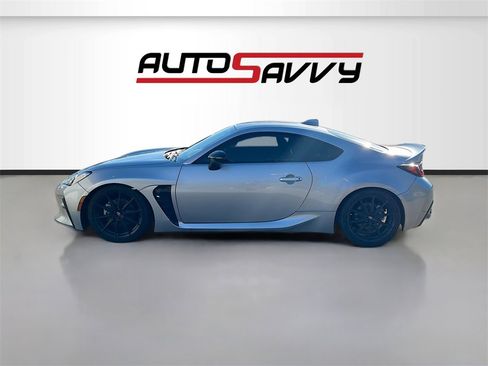 Used 2023 Toyota GR86 Premium w/ ALL Weather Mat Package (TMS) image 4