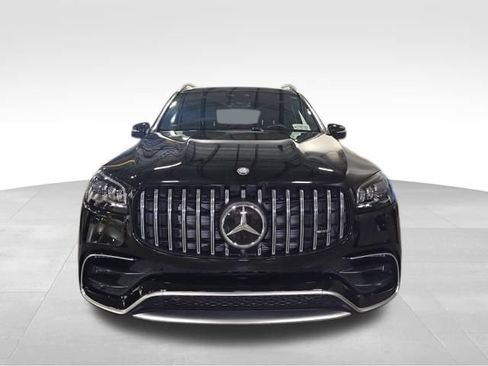 Used 2025 Mercedes-Benz GLS 63 AMG 4MATIC image 2