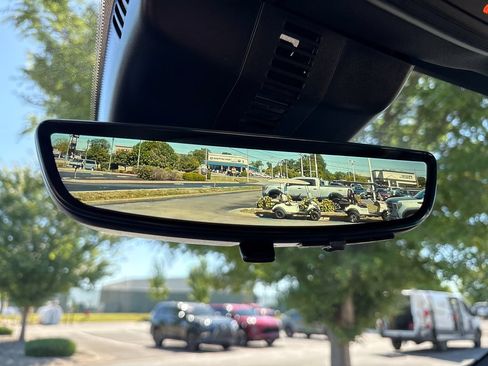 New 2026 Buick Enclave Sport Touring w/ Power Package FWD image 33