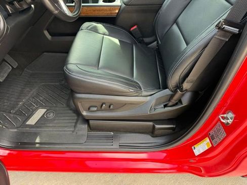 Used 2018 GMC Sierra 1500 SLE w/ SLE Preferred Package RWD image 17
