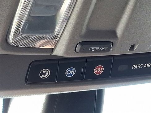 Used 2020 Chevrolet Silverado 1500 LT w/ All-Star Edition image 26