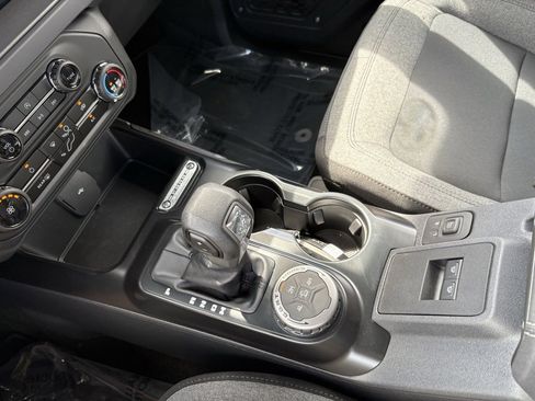 New 2025 Ford Bronco 2-Door image 32